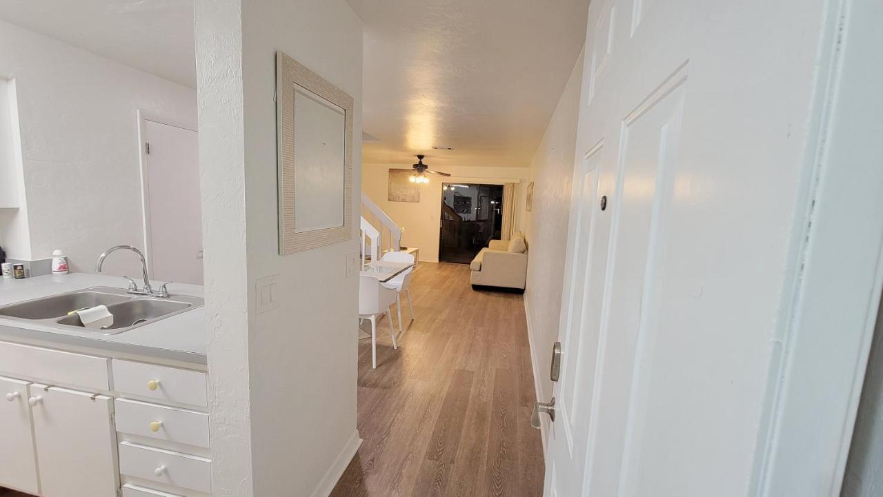 Apartment Beautiful Townhouse 2 Bedrooms 1 And A Half Bathrooms Next To Butler Plaza 1 Mile To Uf *